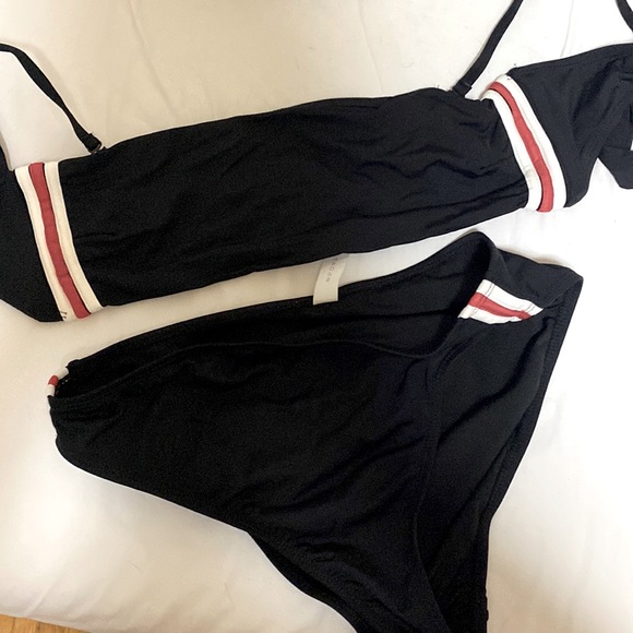 Bikini set - Picture 1 of 4